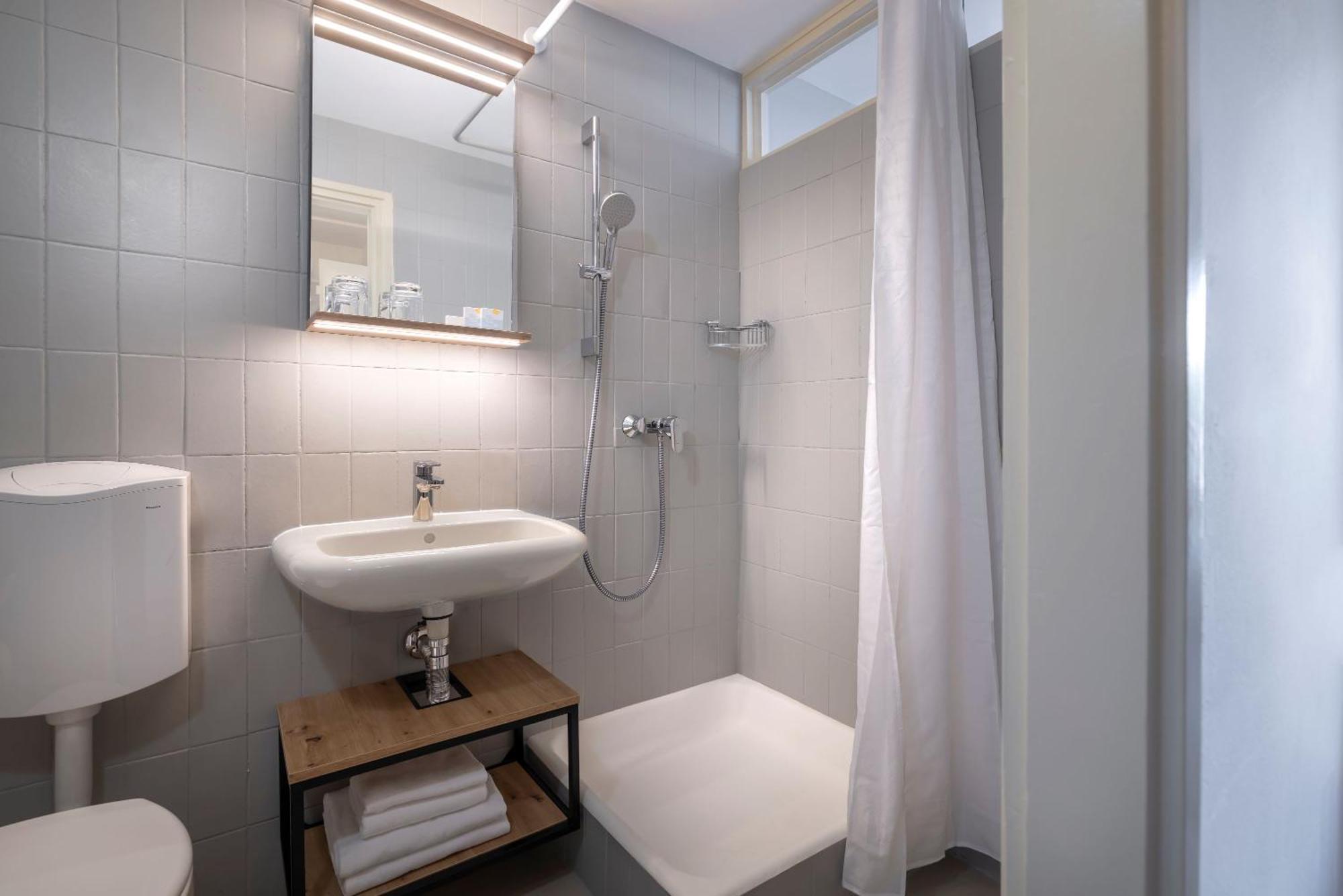 Sunny Makarska By Valamar Room photo