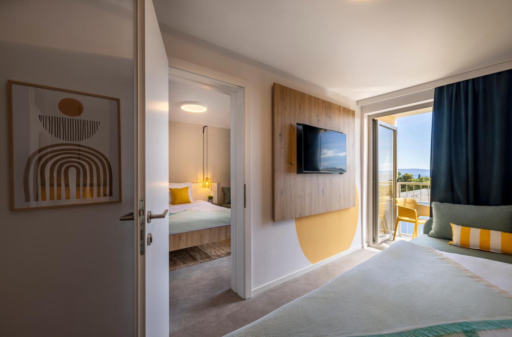 Sunny Makarska By Valamar Exterior photo