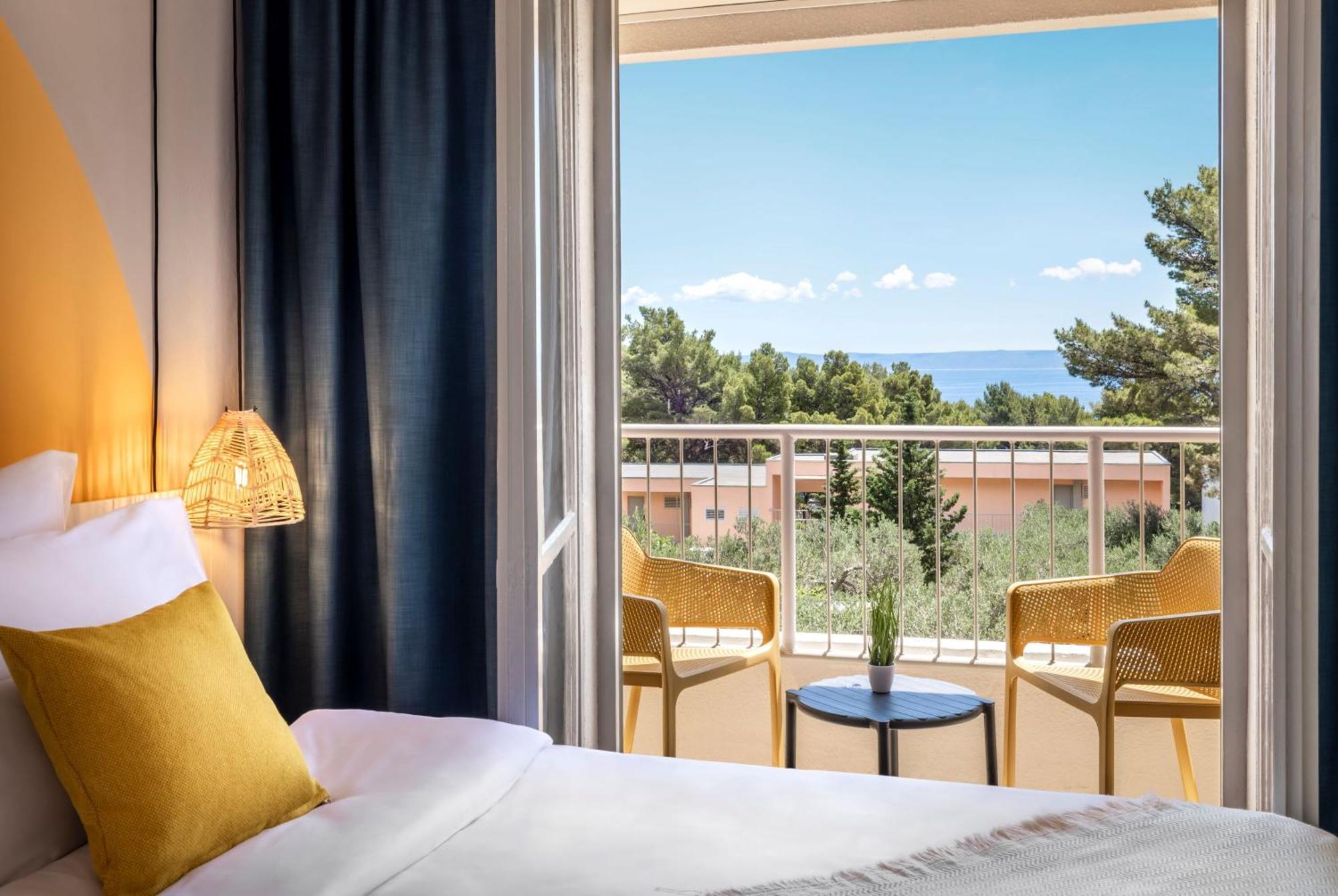 Sunny Makarska By Valamar Exterior photo