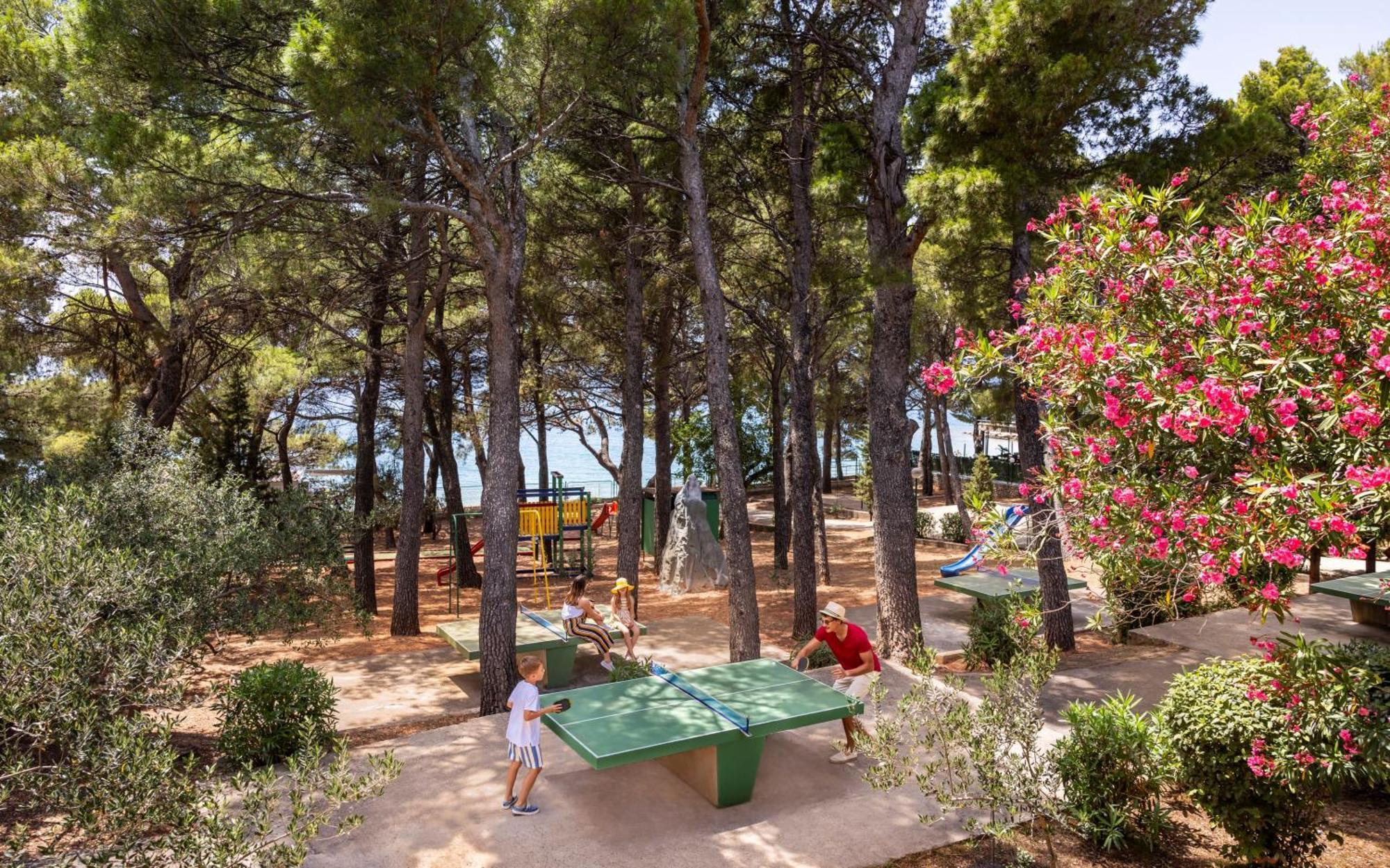 Sunny Makarska By Valamar Exterior photo